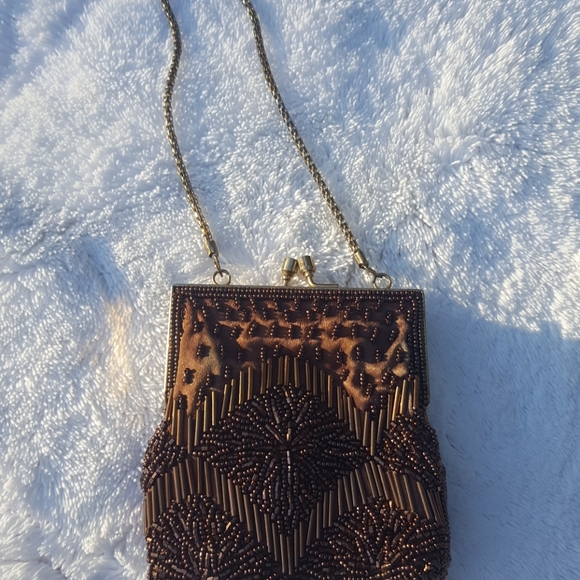 1900'S Gold  Tone beaded clutch purse - Picture 1 of 3